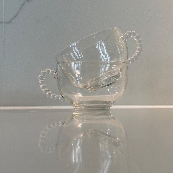 BUBBLE HANDLE TEA CUPS - Clear glass tea cups set of two (2) - Picture 3 of 7